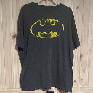 5/$20 Batman Logo Gray T-Shirt